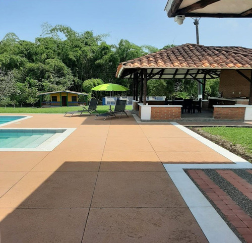 Imagen 17 de 23 de Finca De Alquiler Por Días Arabia #1 Pereira