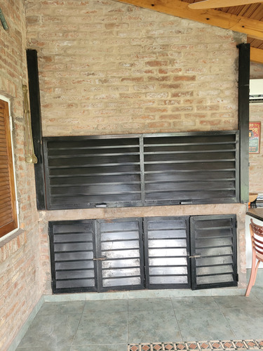 Frente De Parrilla Impecable Unico Diseño (Usado)