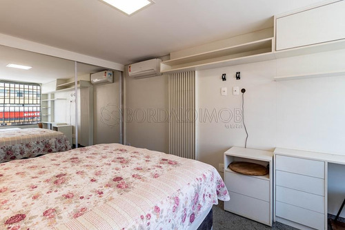 Imagem 12 de 30 de Asa Sul Shigs, Casa Com Elevador Para Carro, 358m², 4 Quartos Sendo 1 Suíte! Aceita Financiamento E Permuta. - Villa132659