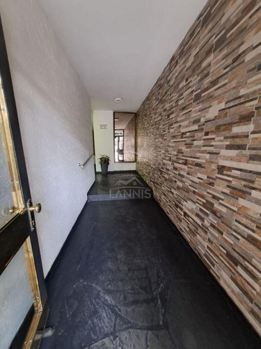 Apartamento En La Blanqueada De 2 Dormitorios Ref.d954