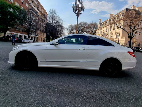 Imagen 4 de 13 de Mercedes-benz Clase E 3.5 E350 Coupe Sport B.efficiency At