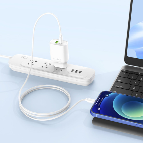 Carregador Rápido Para Telemóvel 5v/2.4a Usb + Type-c Cor Branco
