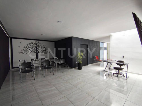 Casa En Venta De Un Piso En Col La Paz, Puebla, A Una Calle De Av. Teziutlán