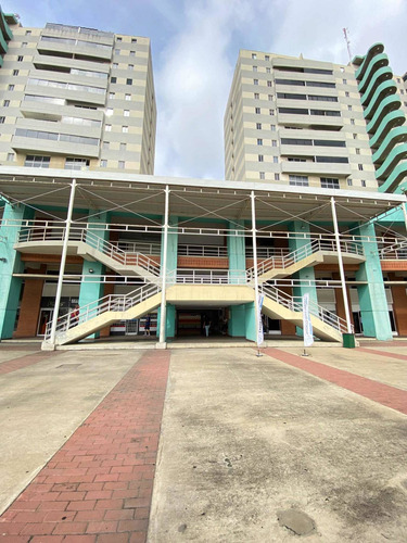 Imagen 8 de 10 de Exocia 09 Ofrece En Venta Local En Lechería