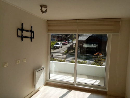 Depto. En Arriendo De 1 Dorm. En Calle Llanquihue P Varas
