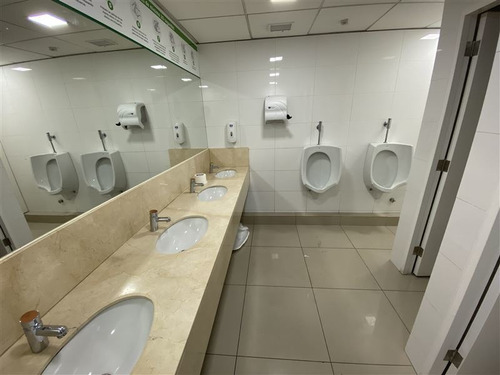 Imagen 9 de 23 de Oficina En Arriendo En Santiago