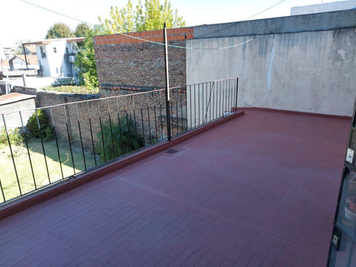 Venta - Casa Multifamiliar En Beccar. Venta En Block