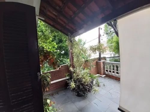 Sobrado Grande,área Gourmet,garagem, Porão Pra Trabalhar