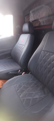 Volkswagen Saveiro 1.6 Trend Cab. Simples Total Flex 2p