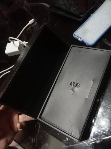 Celular Xiaomi Mi Note 10 Lite Gris Oscuro (Usado)
