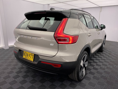 Volvo XC40 0.0 RECHARGE ULTIMATE PURE ELECTRIC 4X4