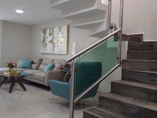 Venta De Casa En Mazatlan Sinaloa. Col. Jacarandas