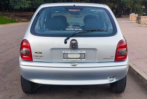 Chevrolet Corsa Classic 3 Puertas Gl 1.4 Nafta 2009