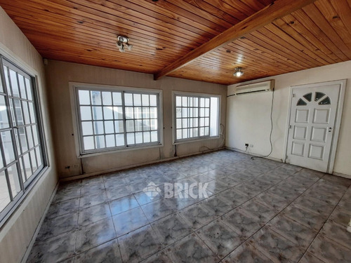 (venta En Block) Local Y 3 Deptos En Carlos Calvo Al 1100 - 534 M2 Cub De Existencia