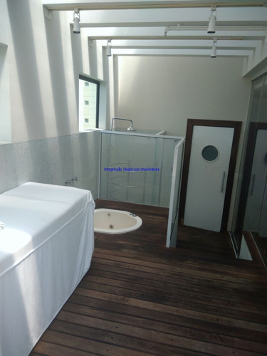 Imagem 2 de 15 de Apartamento Studio Mobiliado 29m², 01 Dormitório, 01 Banheiro E 01 Vaga Na Garagem. Condomínio Com Portaria 24hrs, Piscina Adulto E Infantil - 22062208 - 71147480