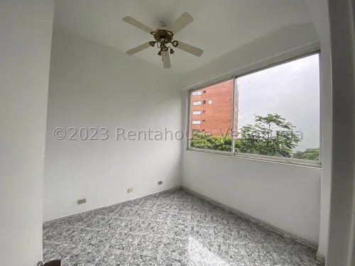 Ls Vende Pent House Urb Miranda