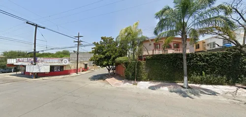 Casa Con Excelente Ubicacion Cerca De Universidad Tecmilenio
