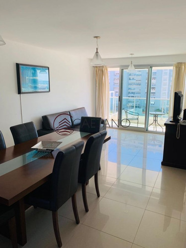 Imagen 20 de 28 de Venta De Hermoso Apartamento A Metros Del Mar - Punta Del Este Mansa