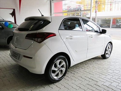 Hyundai Hb20 1.0 Comfort Style 12v Flex 4p Manual 2016