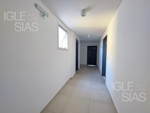 Departamento En Venta, 2 Amb, Villa Los Remeros