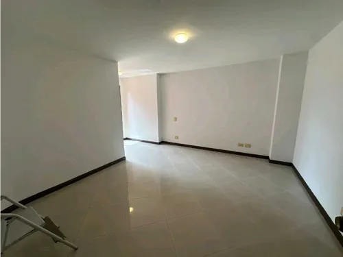 En Venta Apartamento En Laureles