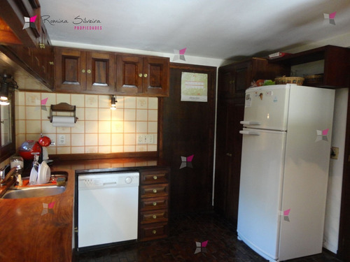 Casa En Estado Inmejorable !!- Ref: 7452