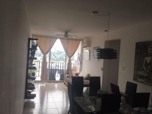 Imagen 2 de 14 de Venta De Apartamento En Plaza Valencia, Vía España 20-2830