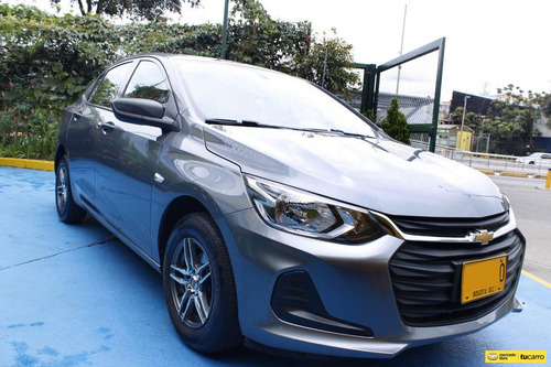Imagen 16 de 25 de Chevrolet Onix