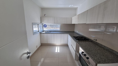 Venta Casa Housing 2 Dormitorios