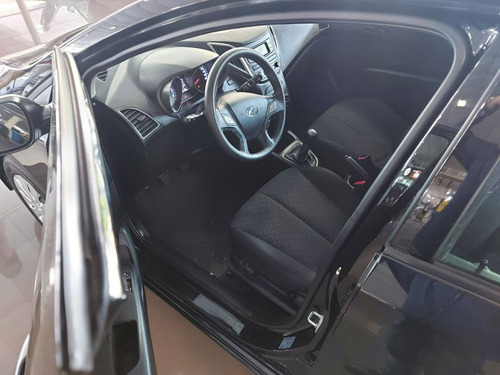 Imagem 9 de 13 de Hyundai Hb20 1.0 Unique 12v Flex 4p Manual