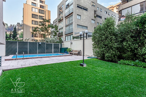 Departamento En Venta De 2 Dorm. En Las Condes