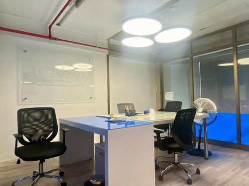 Oficina Av. Valle Norte 961, Ciudad Empresarial, Huechuraba