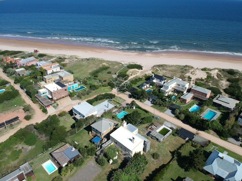 Casa En Punta Ballena, Tio Tom