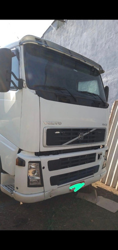 Imagem 1 de 4 de Volvo Fh400 6x2