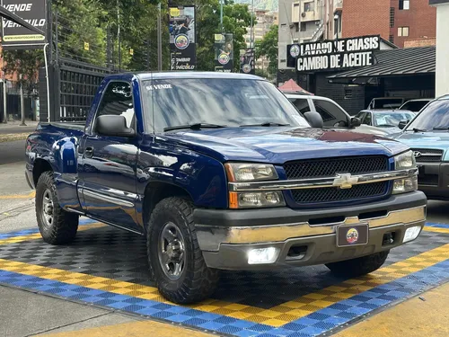 Chevrolet Silverado 2004