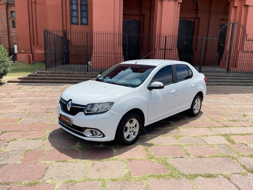 Imagen 11 de 18 de Renault Logan 2015 1.6 Privilége (( Gl Motors )) Financiamos