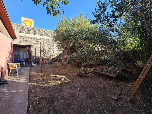 Casa Comercial Con Terreno Grande, Comuna De Santiago
