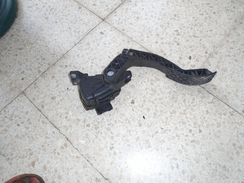 Vendo Pedal Del Acelerador De Skoda Octavia, # 8d1 723 523 L