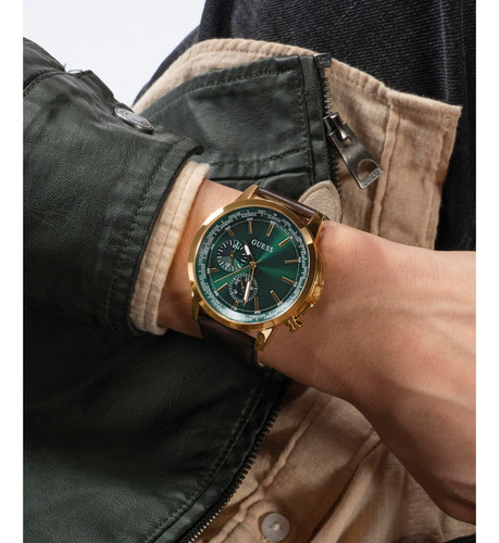 Reloj Para Hombre Guess Spec Correa Intercambiable Color Negro Bisel Dorado Fondo Verde