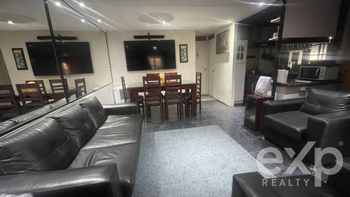 En Venta Casa Cercana A Mall Tobalaba