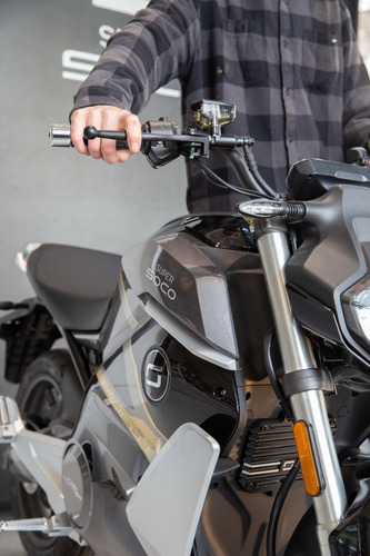 Imagen 7 de 18 de Moto Eléctrica Super Soco Ts Hunter 2500w Concesionario Of