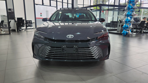 Toyota Camry 2.5 Hev Xle