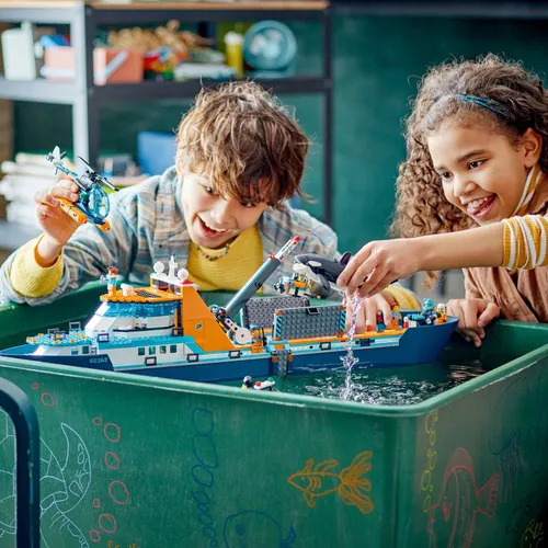 Kit Lego City 60368 Exploradores Del Ártico: Barco 815 Pz