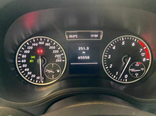 Mercedes Benz B200 City 2013