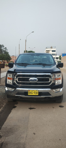 Camioneta Pick Up Para Trabajos En Todo Tipo De Terreno.