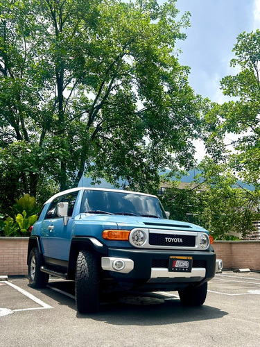  Toyota Fj Cruiser 2023