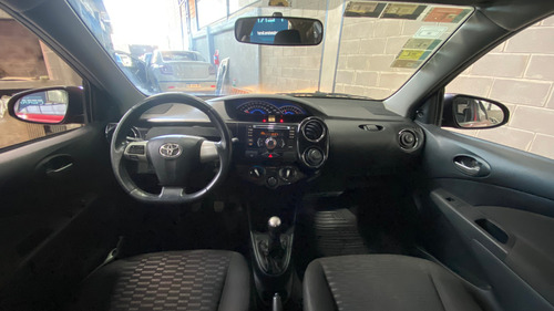 Toyota Etios 1.5 Sedan Xls