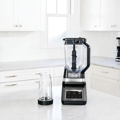 Liquidificador portátil Ninja Professional Plus BN750 2,1 L preto e prata 220V - 240V