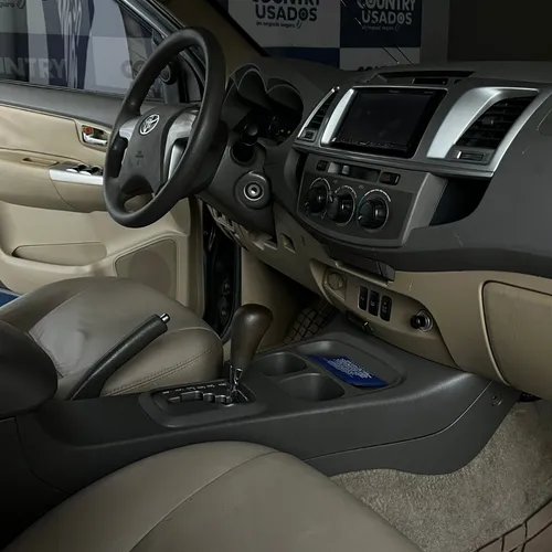 Toyota Fortuner 2.7l 4x2