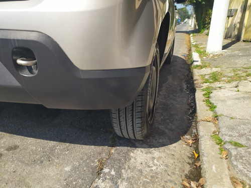 Renault Sandero 2014 1.0 16v Expression Hi-flex 5p